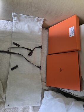 Authentic Hermès Orange Gift Box Set w/ Dust Bag & Ribbon 8.5” x 8.5”